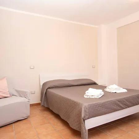 Guest house Dimora Di Charme 2 3*
